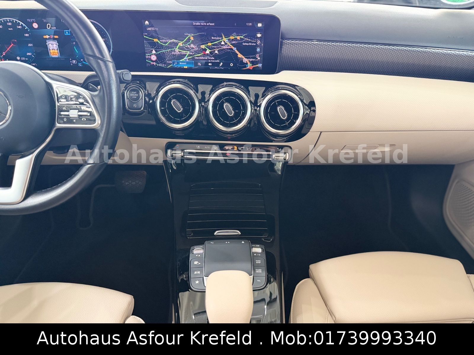 Mercedes-Benz A 250 Night Edition *Panorama*360K*PDC* foto 9