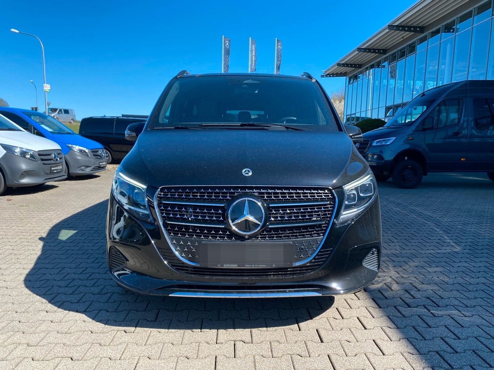 Mercedes-Benz V 300 d AVANTGARDE L AHZV+STANDHZG+DISTR+360+LED foto 2