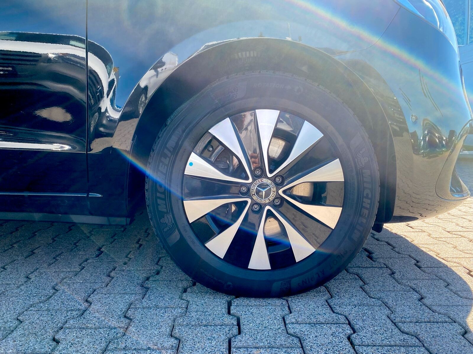 Mercedes-Benz V 300 d AVANTGARDE L AHZV+STANDHZG+DISTR+360+LED foto 4