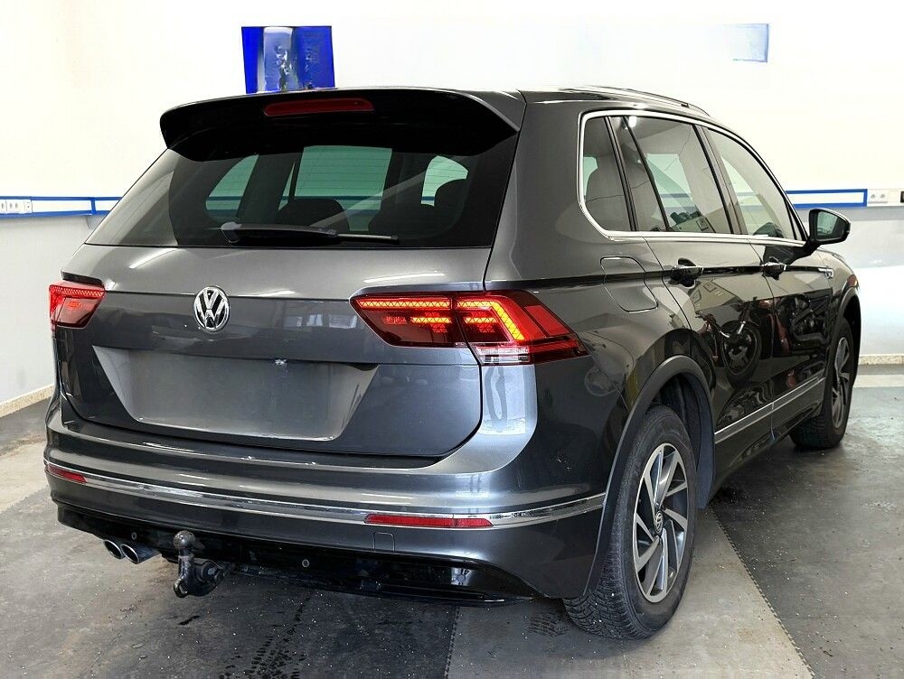 Volkswagen Tiguan 2.0 TSI DSG 4M R-Line STANDHZG ACC PDC  foto 2