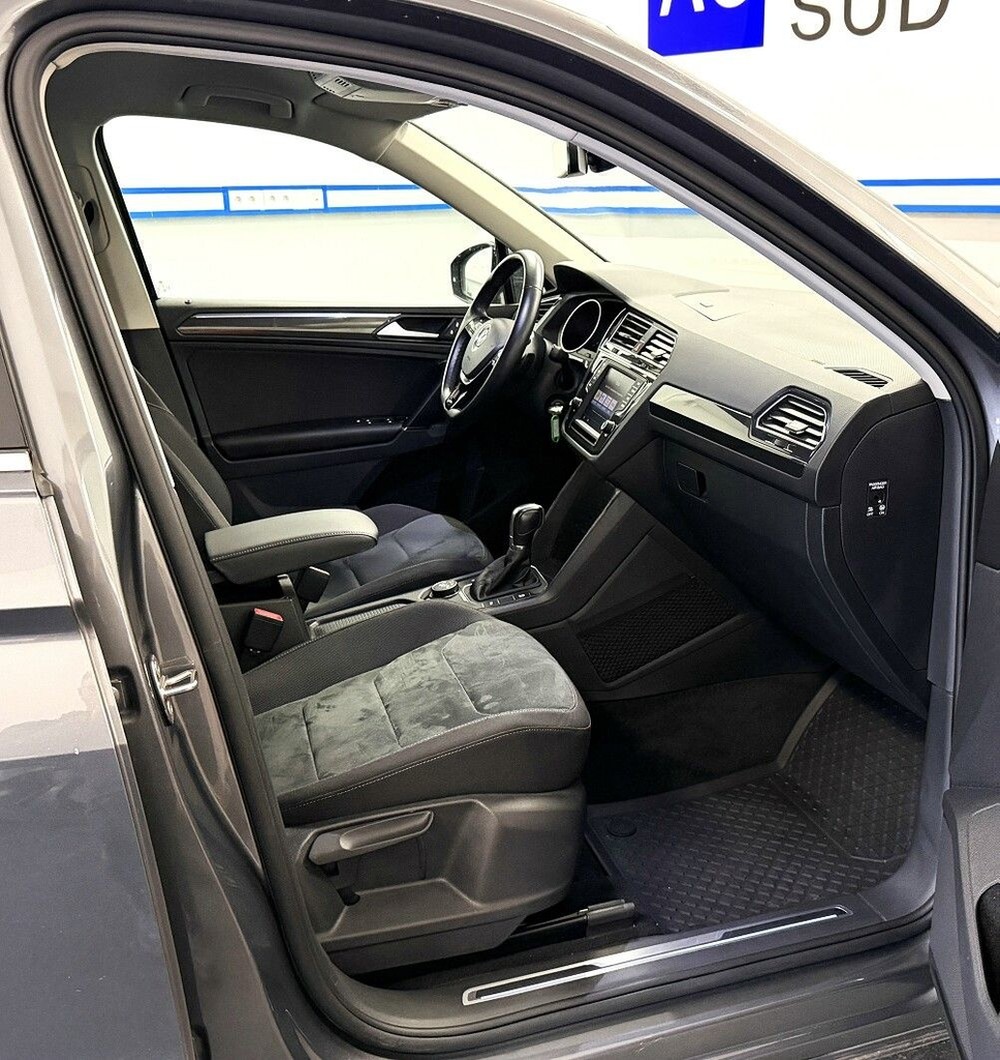 Volkswagen Tiguan 2.0 TSI DSG 4M R-Line STANDHZG ACC PDC  foto 19