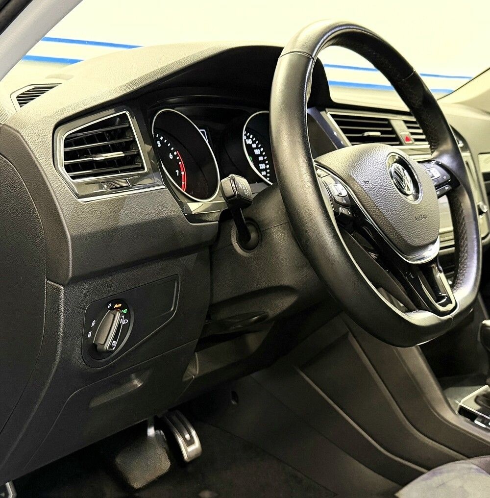 Volkswagen Tiguan 2.0 TSI DSG 4M R-Line STANDHZG ACC PDC  foto 7