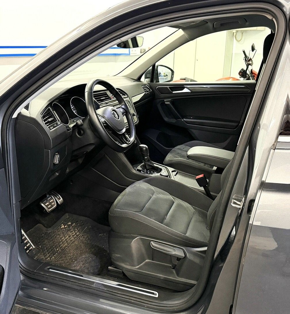 Volkswagen Tiguan 2.0 TSI DSG 4M R-Line STANDHZG ACC PDC  foto 9