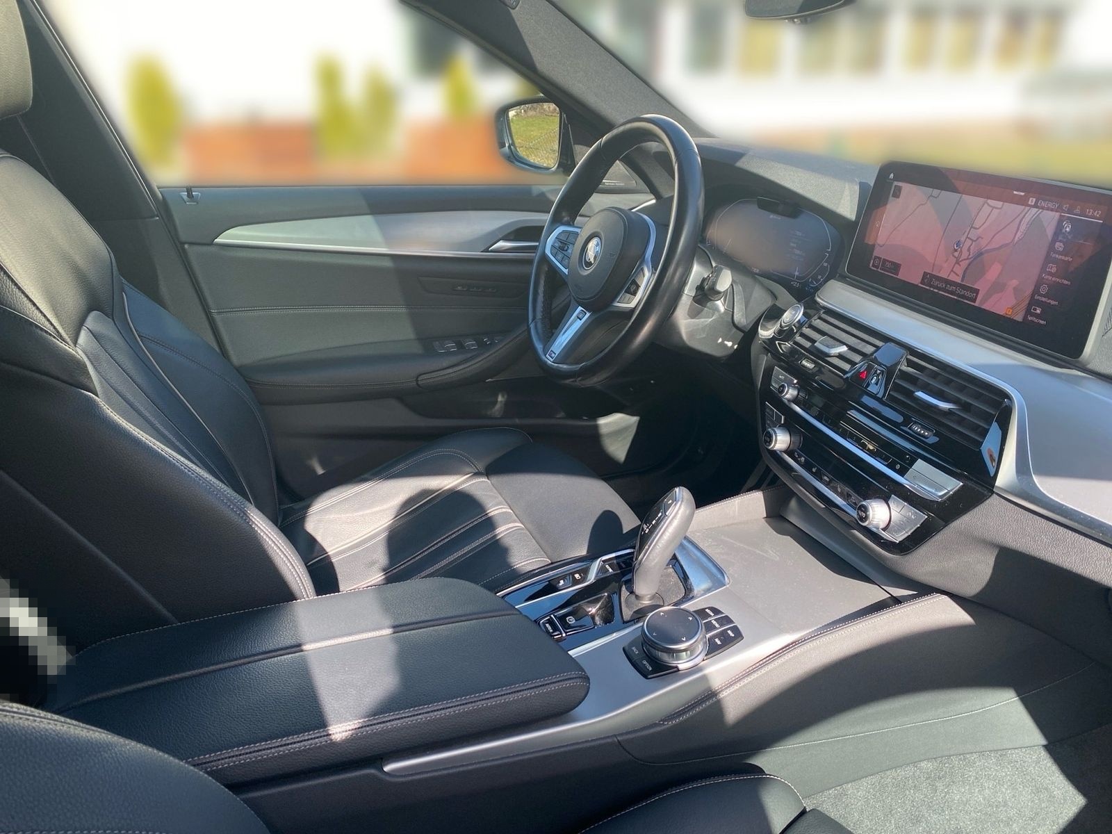 BMW 530e xDrive Touring M Sport Pro HUD Pano DA Prof foto 4