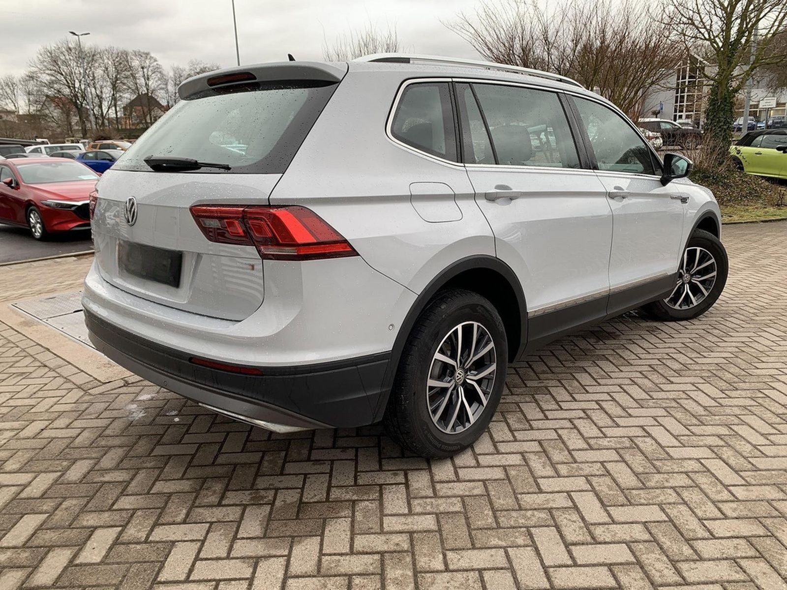 Volkswagen Tiguan Allspace 1.5TSI AHK+Navi+LED+Kamera+ACC foto 5