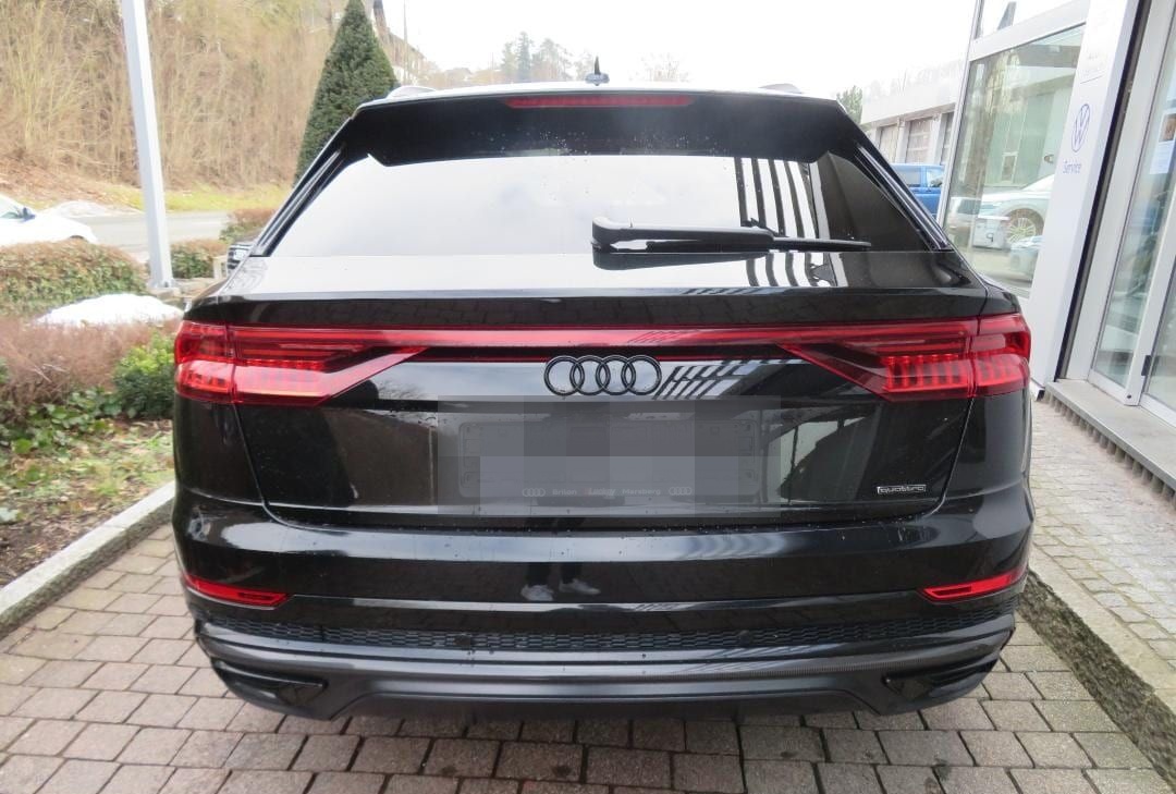 Audi Q8 SUV 50 TDI Quattro PANO HuD MATRIX AHK S-LINE foto 8
