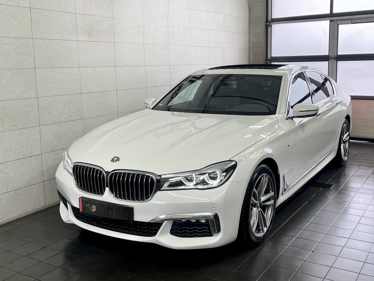 BMW 740i M Sportpaket 1.Hand+eSHD+Massage+Gestik foto 2