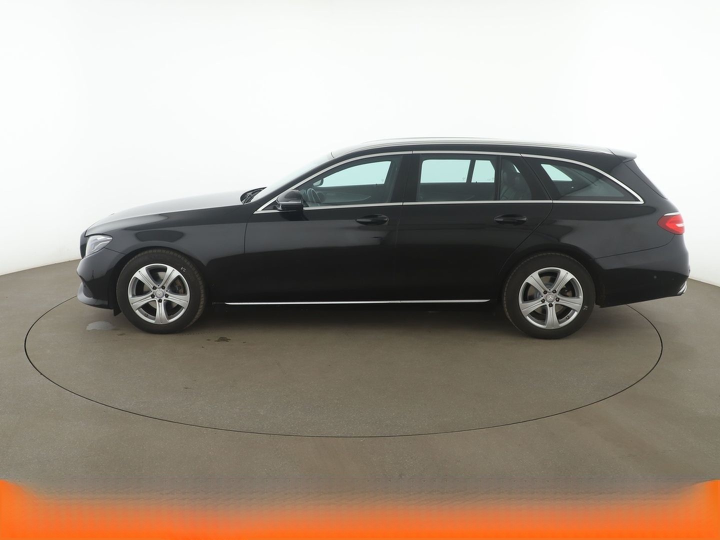 Mercedes-Benz E-Klasse E 200 T Avantgarde Aut.*NAVI*360*SHZ* foto 3