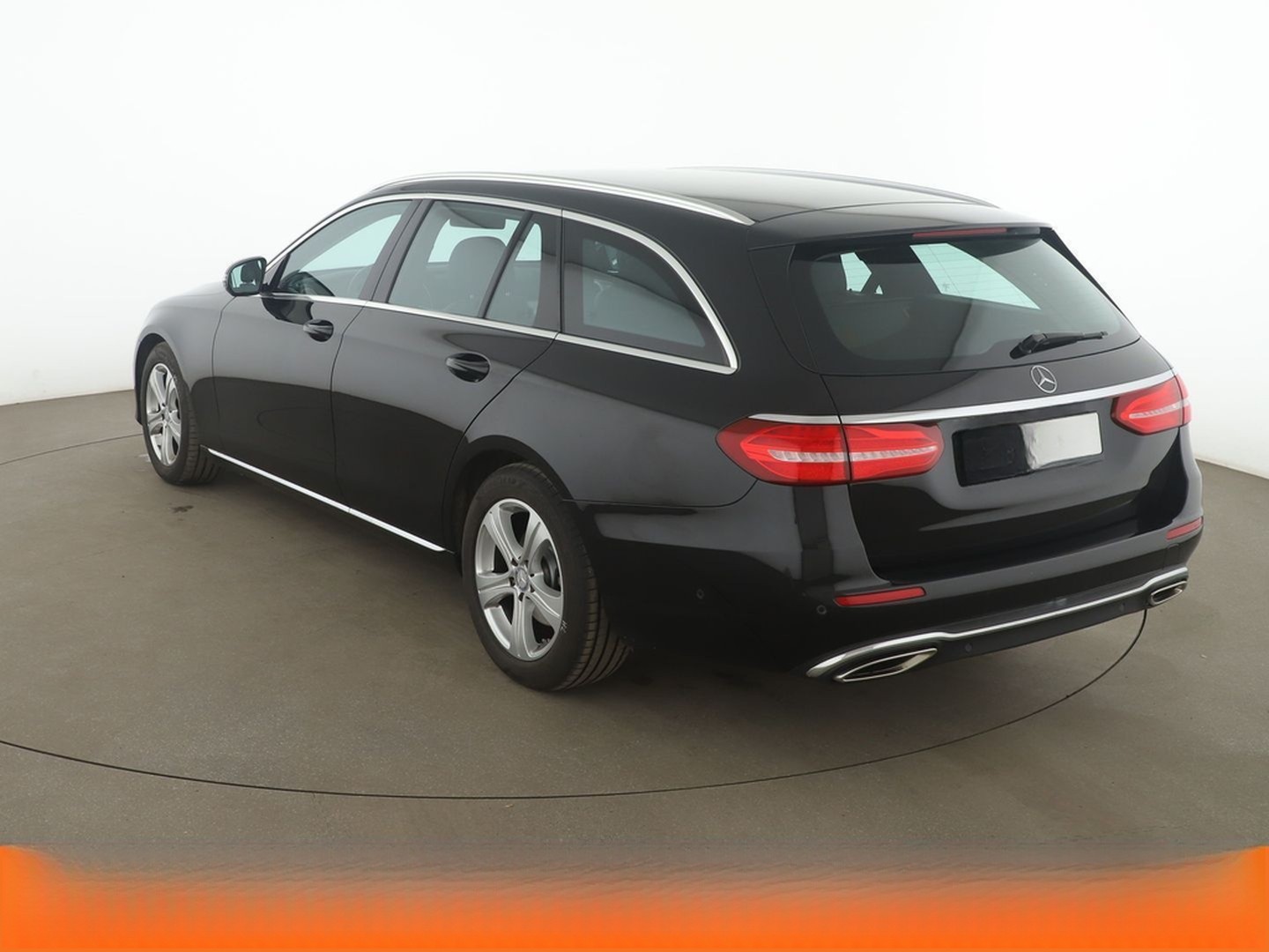 Mercedes-Benz E-Klasse E 200 T Avantgarde Aut.*NAVI*360*SHZ* foto 4