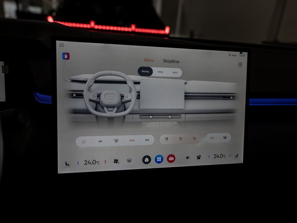 Lynk&Co 08 1.5 T PHEV 257 kW Core SHZ W-LAN ACC LED PANO foto 15