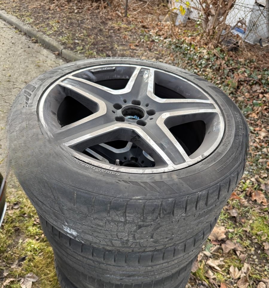 Mercedes-Benz GLE 350d AMG Line 4Matic AHK Pano Leder H&K foto 25