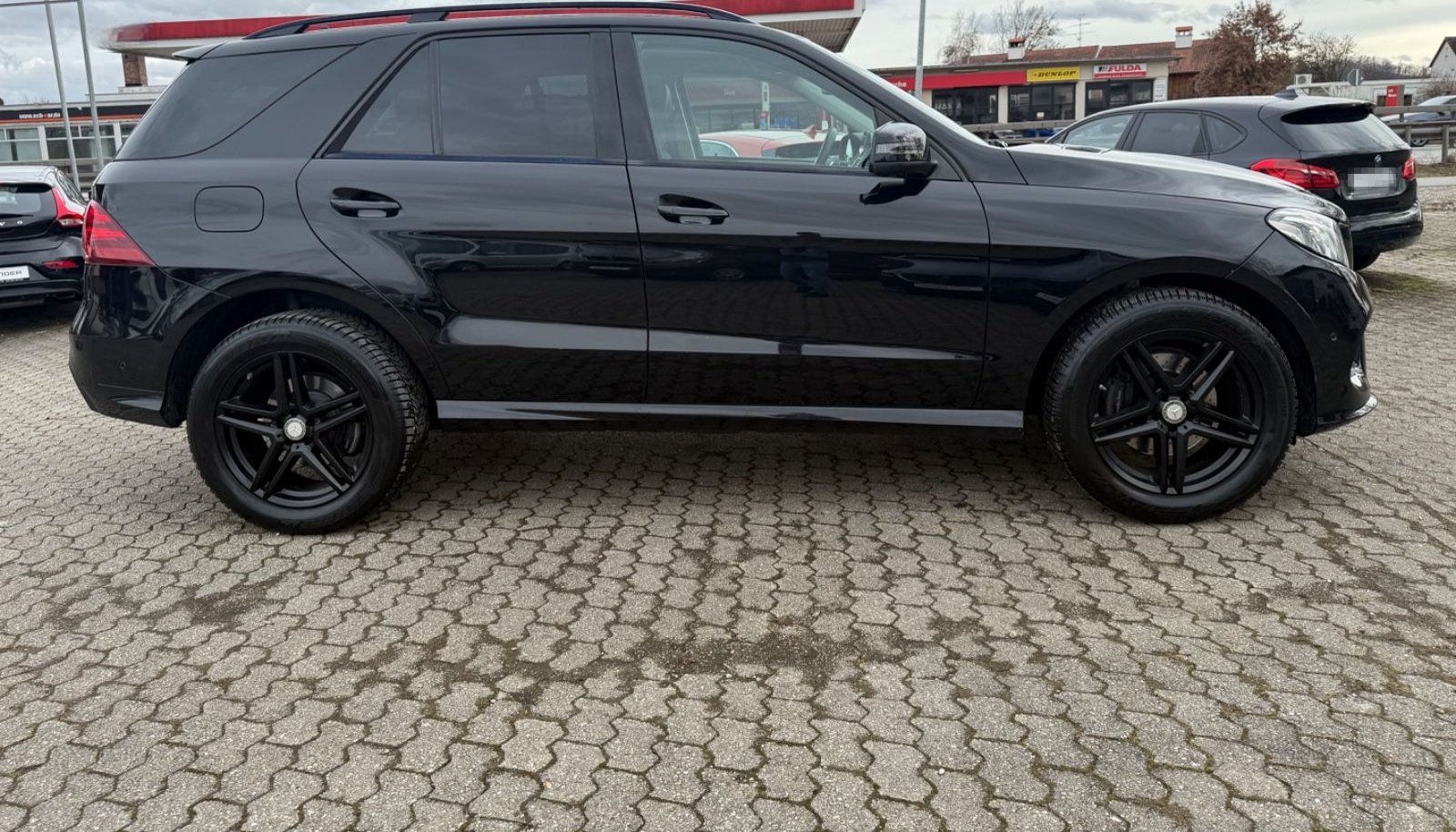Mercedes-Benz GLE 350d AMG Line 4Matic AHK Pano Leder H&K foto 6
