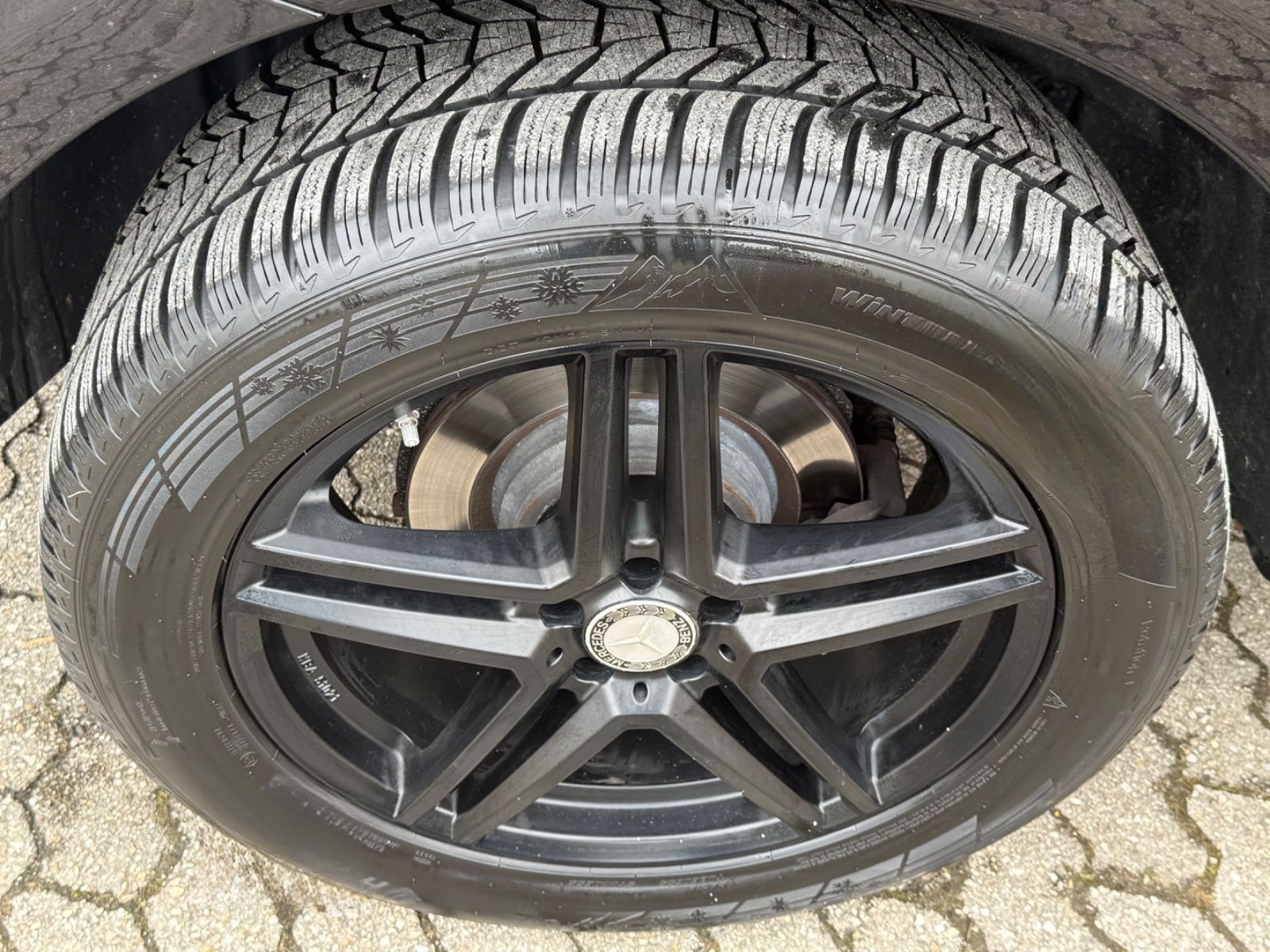 Mercedes-Benz GLE 350d AMG Line 4Matic AHK Pano Leder H&K foto 7