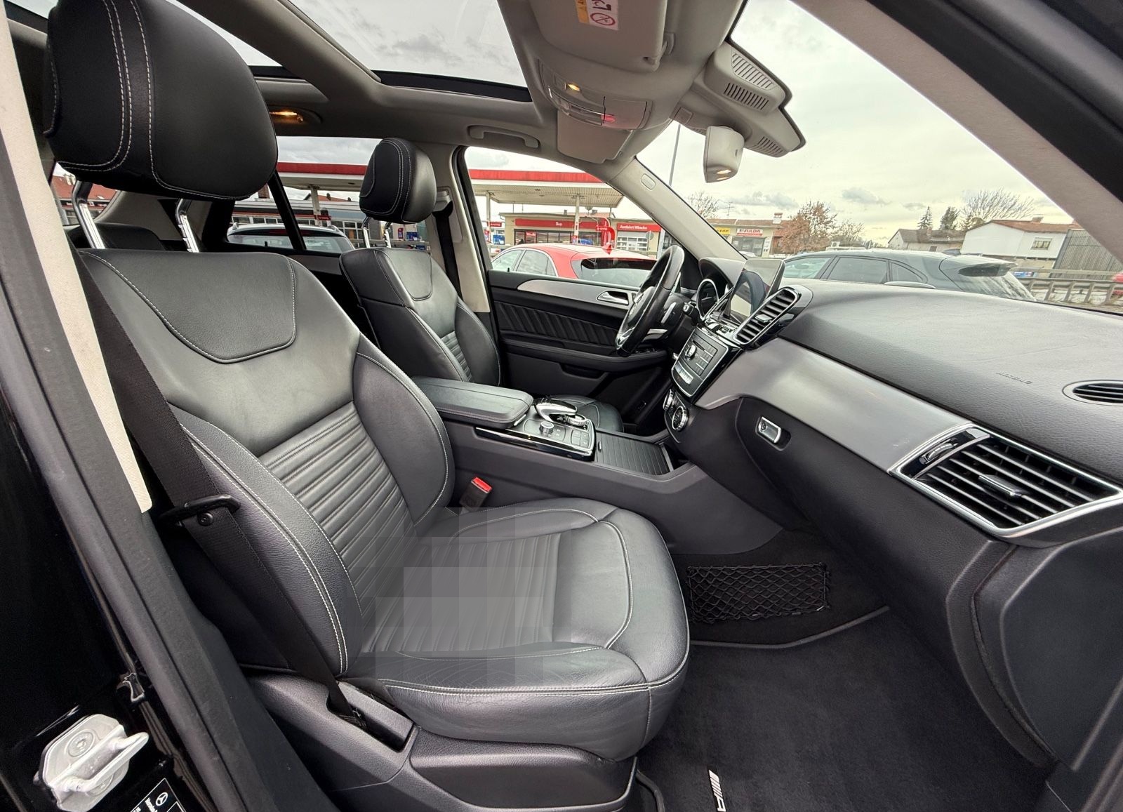Mercedes-Benz GLE 350d AMG Line 4Matic AHK Pano Leder H&K foto 8