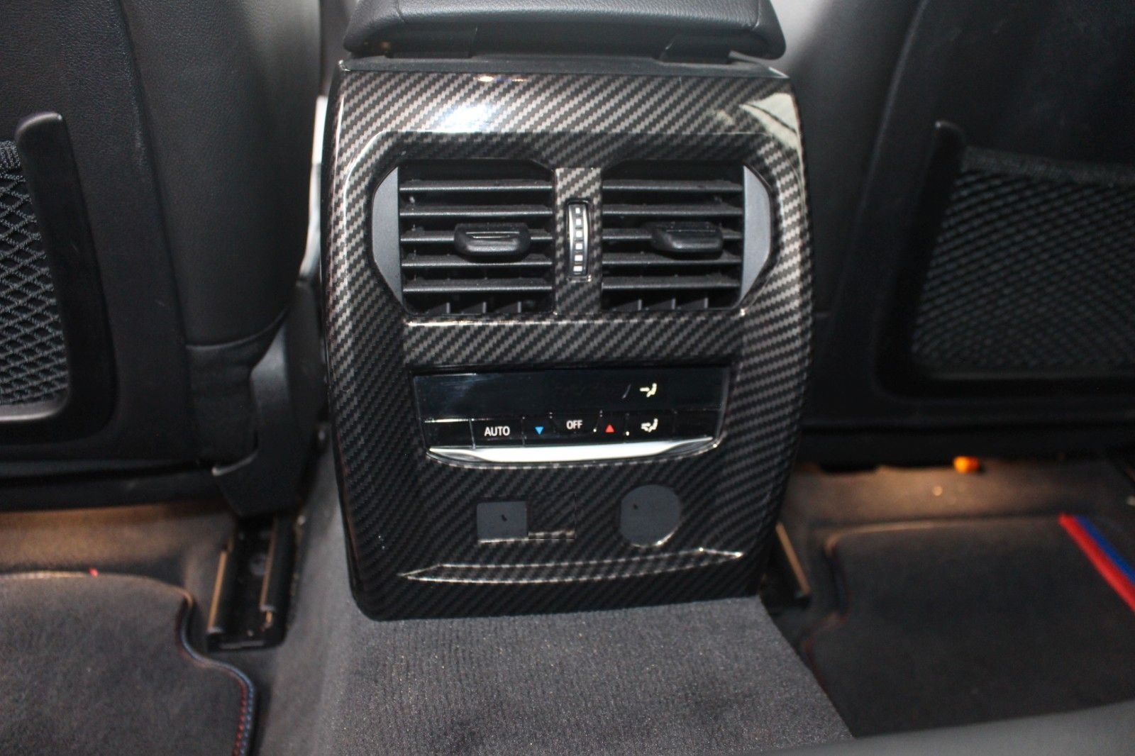 BMW 330 d Kombi M-Paket/Laser/Kamera/Abst.Temp/S.Ass foto 12
