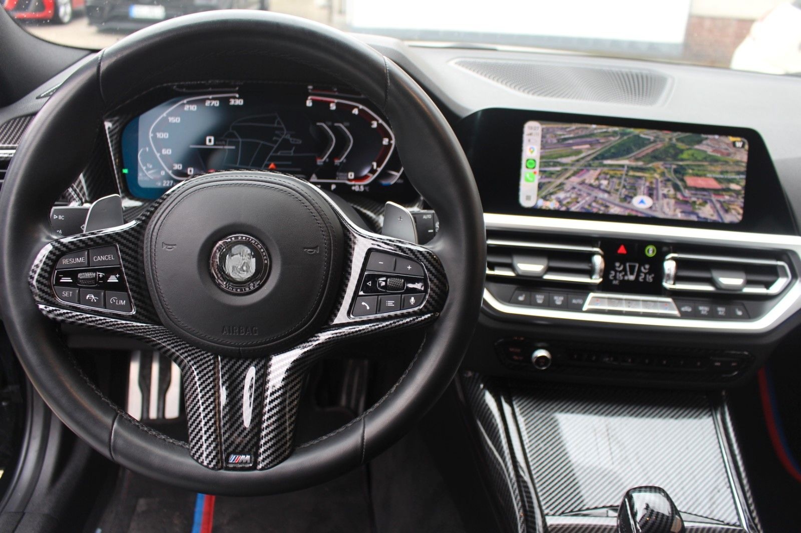 BMW 330 d Kombi M-Paket/Laser/Kamera/Abst.Temp/S.Ass foto 18