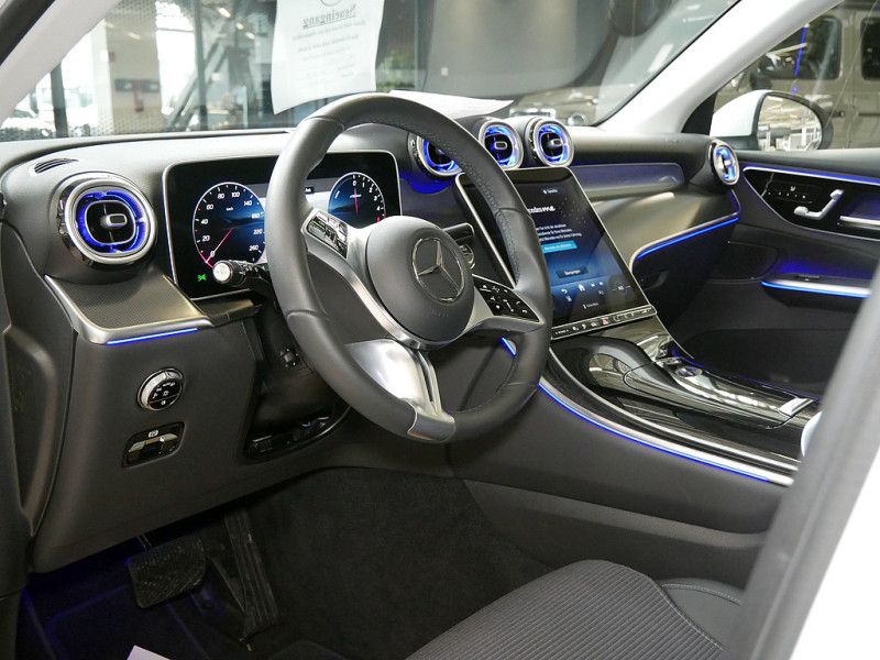 Mercedes-Benz GLC 300 de 4M , AVANTGARDE MEMO AHK KAMERA PANO foto 15