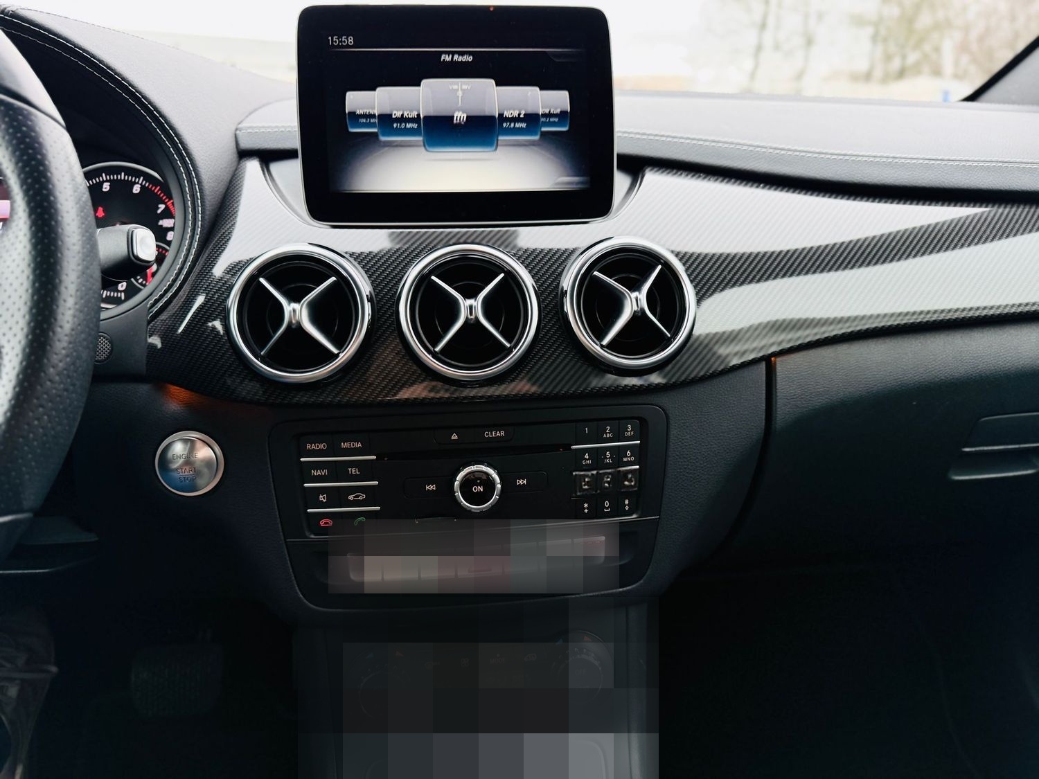 Mercedes-Benz B 200 AMG Styling, NIGHTFALL, Autom., AHK, LED,  foto 16