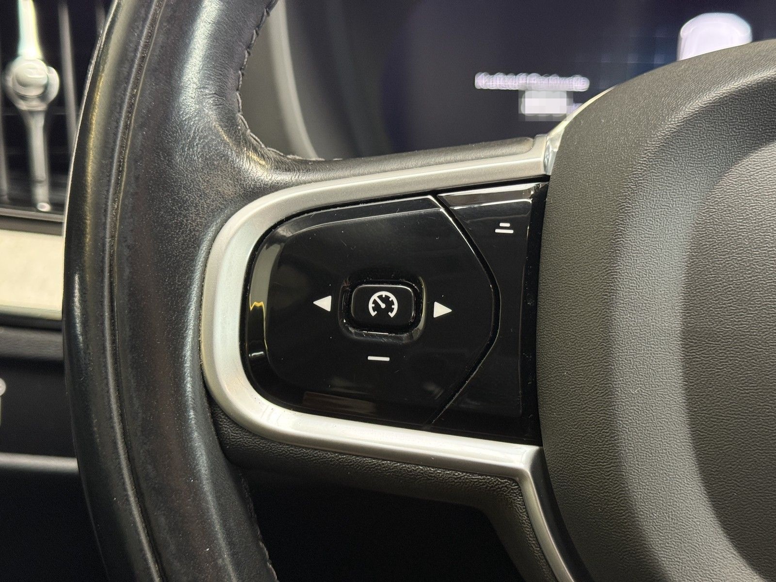 Volvo XC60 Inscription AWD|360*|STHZ+SHZ|AHK|NAVI| foto 20