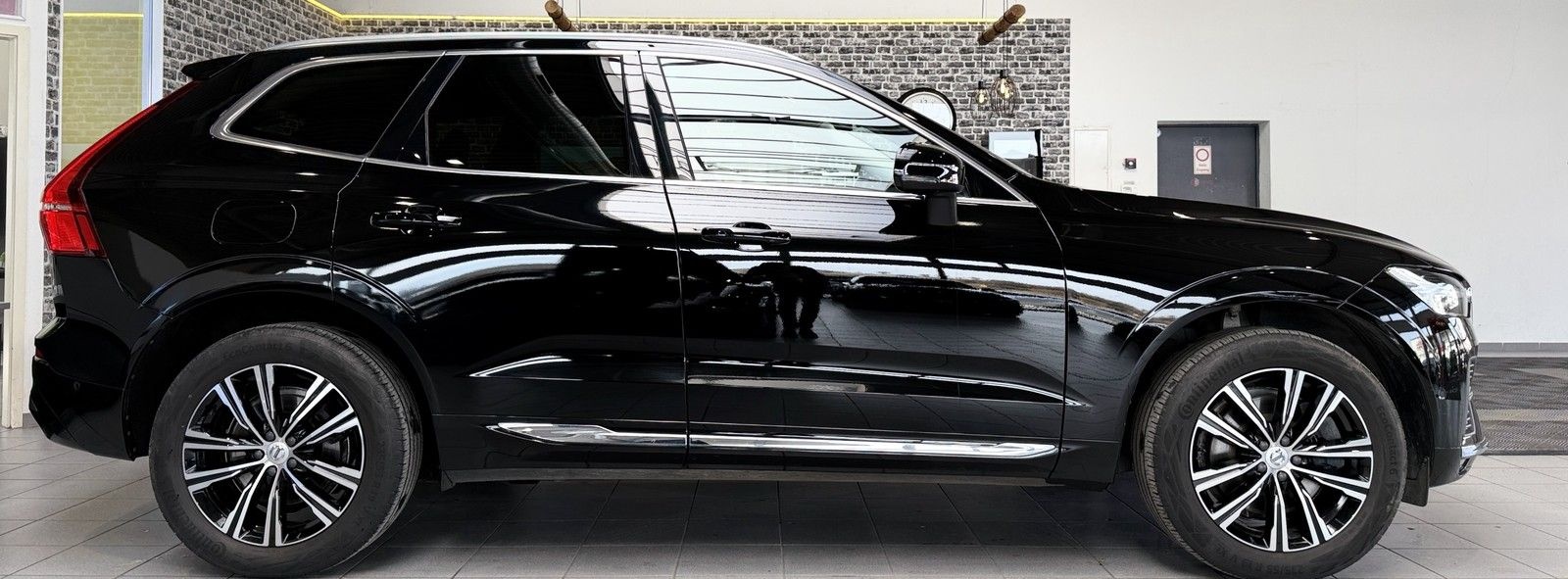 Volvo XC60 Inscription AWD|360*|STHZ+SHZ|AHK|NAVI| foto 4