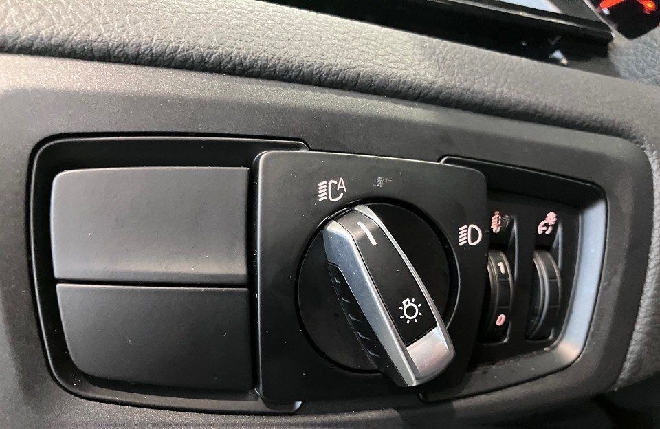 BMW 218i Gran Tourer Advantage - Business-P/ Panoram foto 23