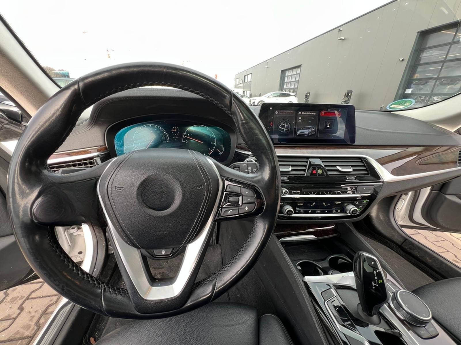 BMW 540xi Touring Luxury Line ACC AHK H&K Pano StHz foto 11