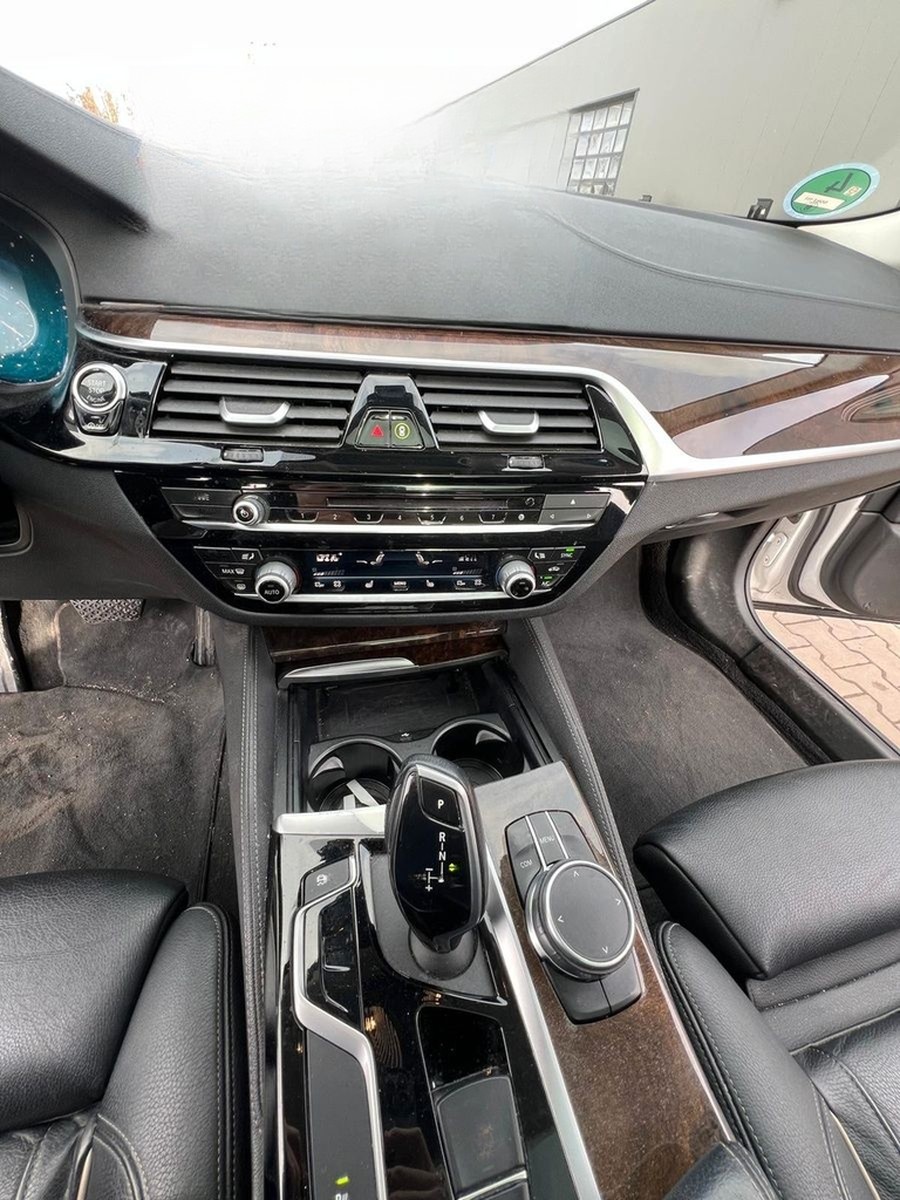 BMW 540xi Touring Luxury Line ACC AHK H&K Pano StHz foto 13