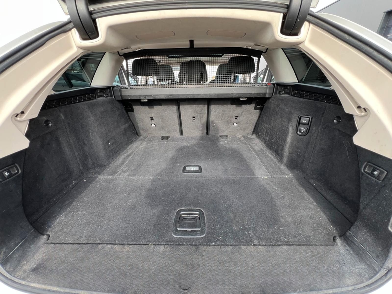 BMW 540xi Touring Luxury Line ACC AHK H&K Pano StHz foto 16