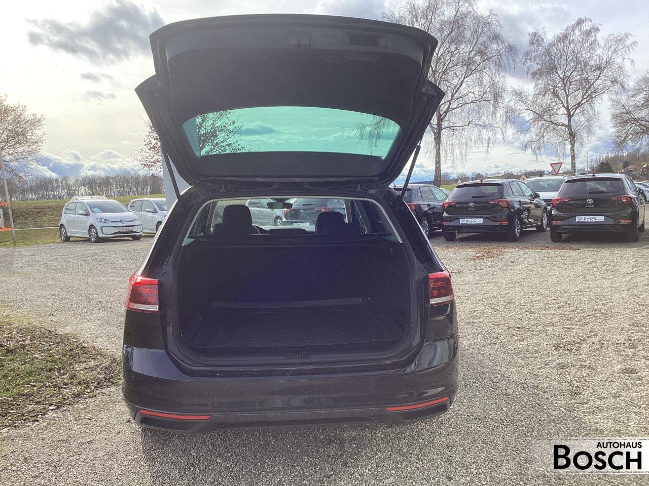 Volkswagen Passat Variant 2.0 TDI DSG Conceptline Navi RFK foto 11