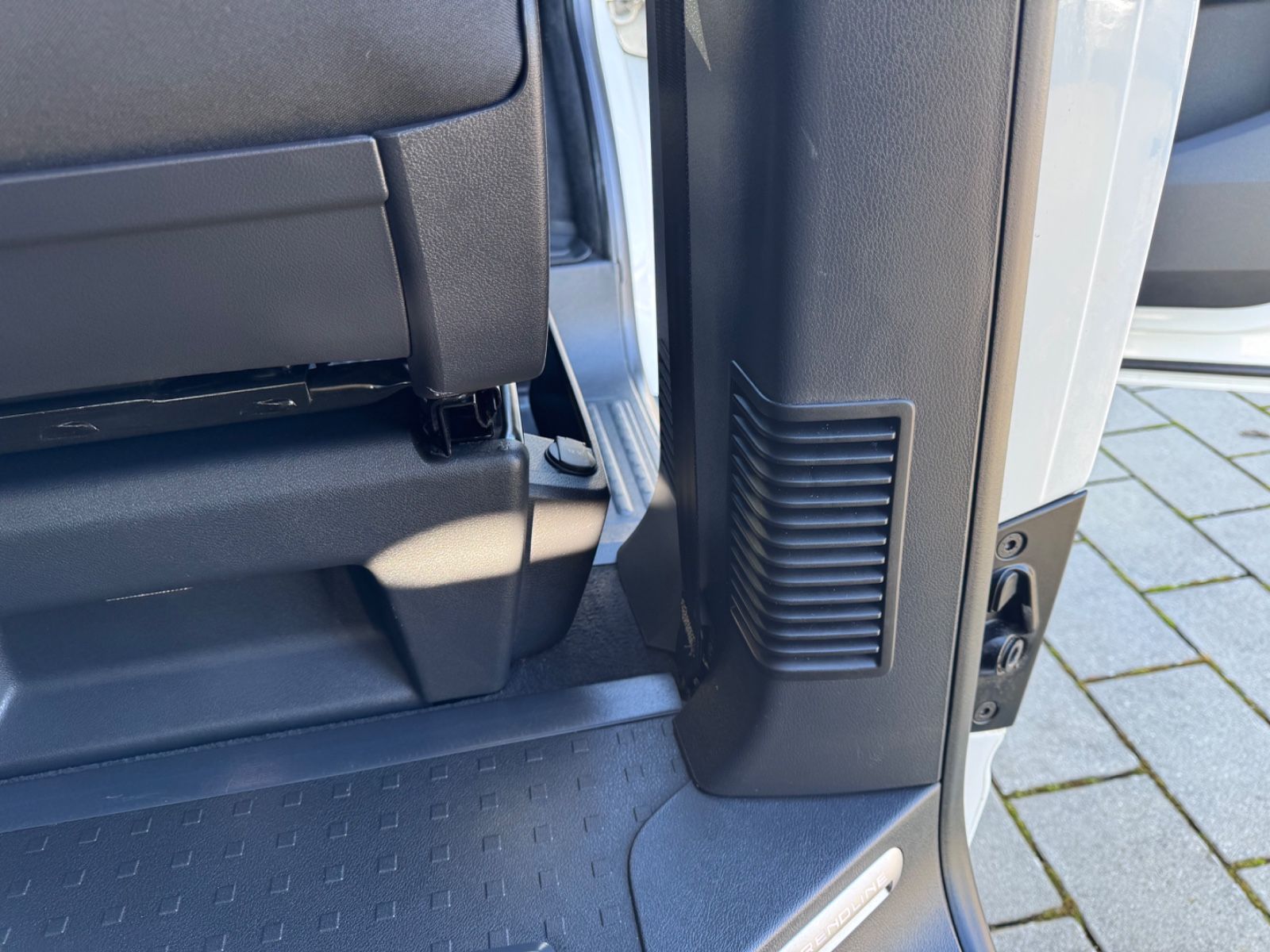 Volkswagen T6.1 Multivan DSG/LED/ACC/LUFT-STANDHEIZUNG foto 13