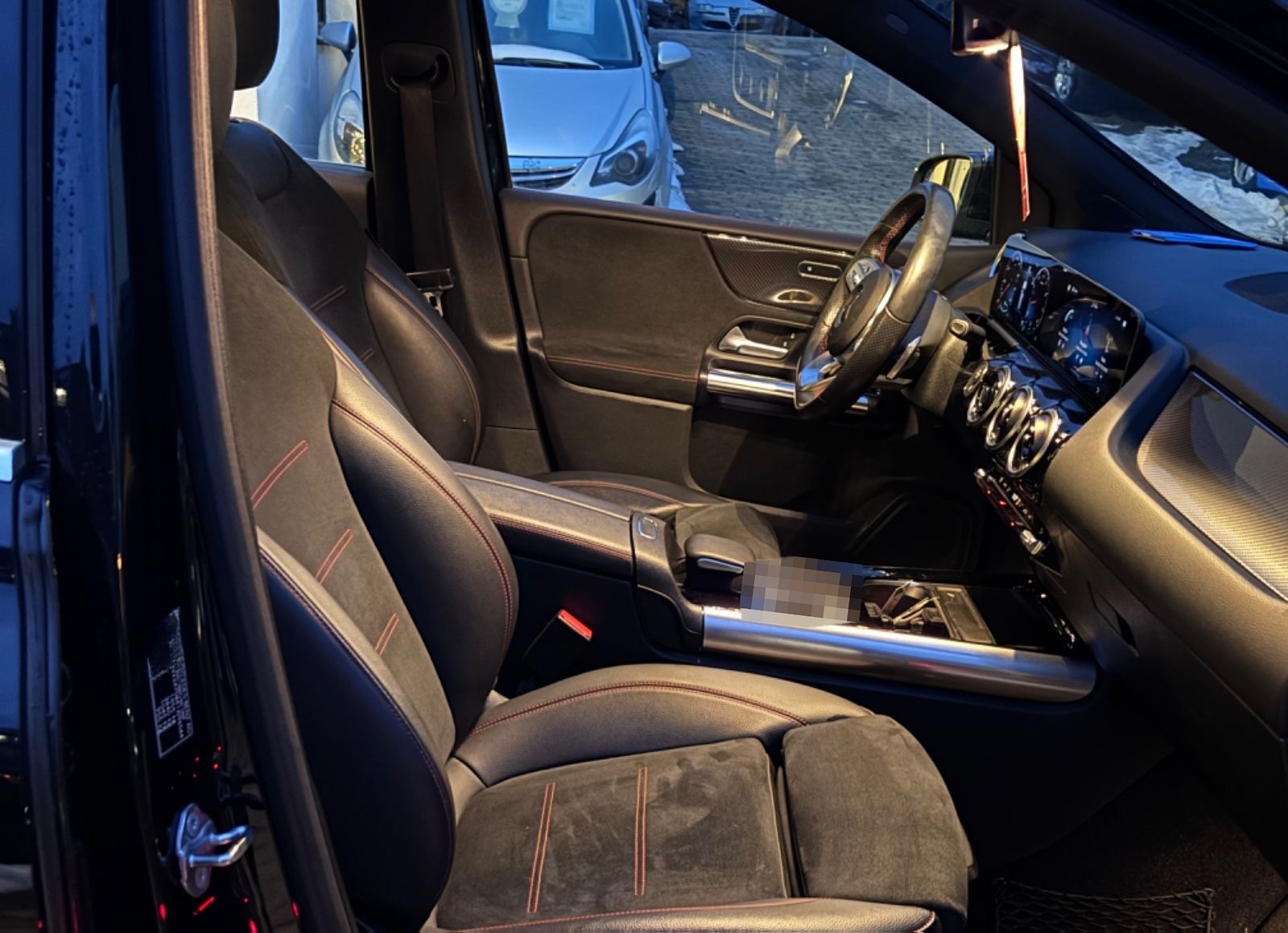 Mercedes-Benz B 180 AMG Line Navi  Rentner Fahrzeug foto 12
