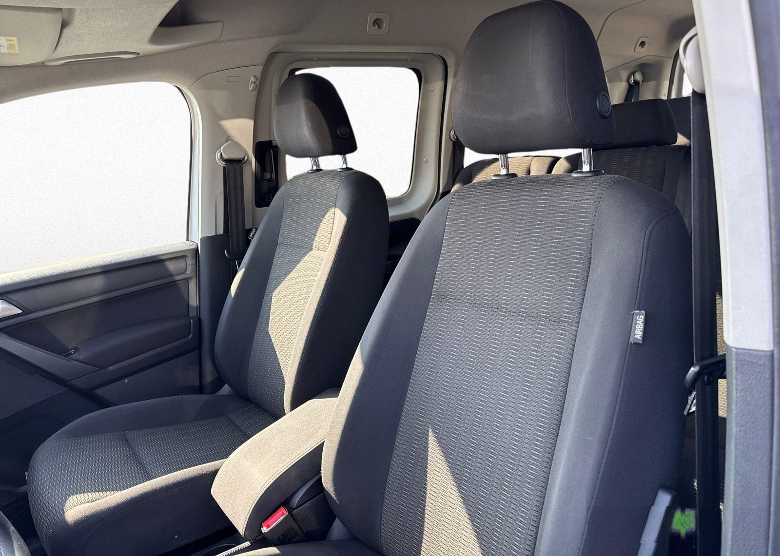 Volkswagen Caddy Maxi Comfortline 2.0 TDI DSG Klima Sitzhei foto 9