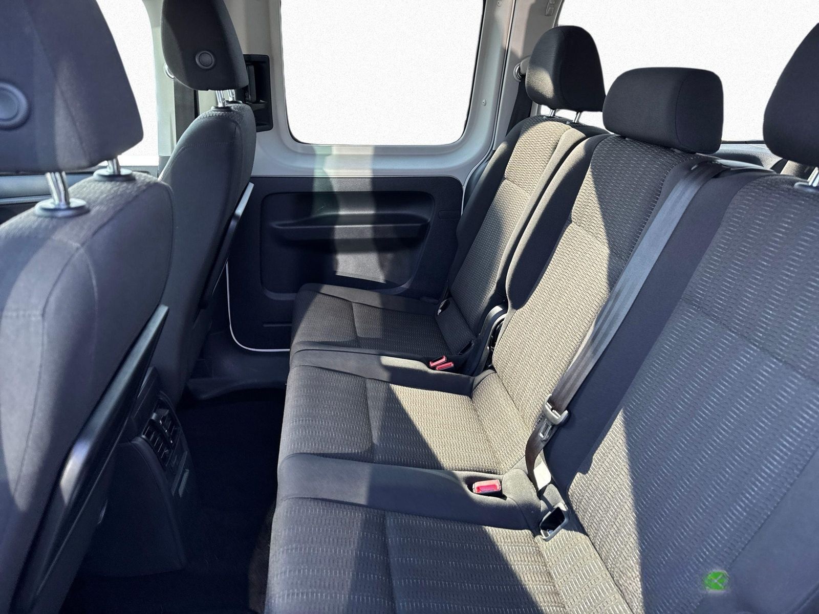 Volkswagen Caddy Maxi Comfortline 2.0 TDI DSG Klima Sitzhei foto 10