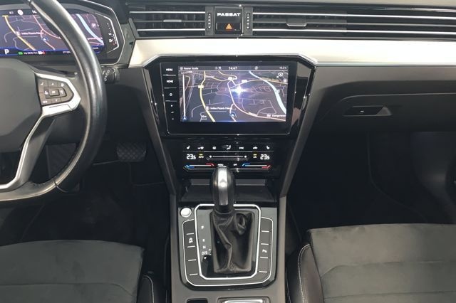 Volkswagen Passat Variant Elegance AHK+PANO+KAMERA+IQ-LIGHT foto 11