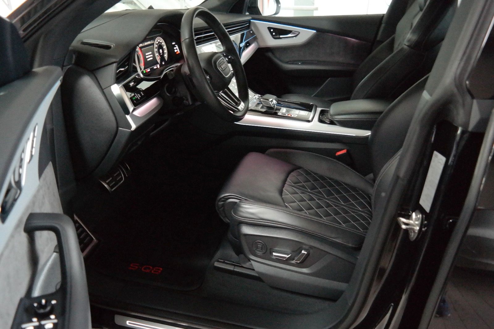 Audi Q8 55 quattro competition-plus 2x S-Line Matrix foto 10