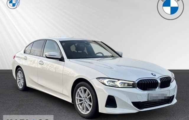 BMW 320 dA xDrive Lim. LC Prof Ad.LED AHK Sportsitz foto 6