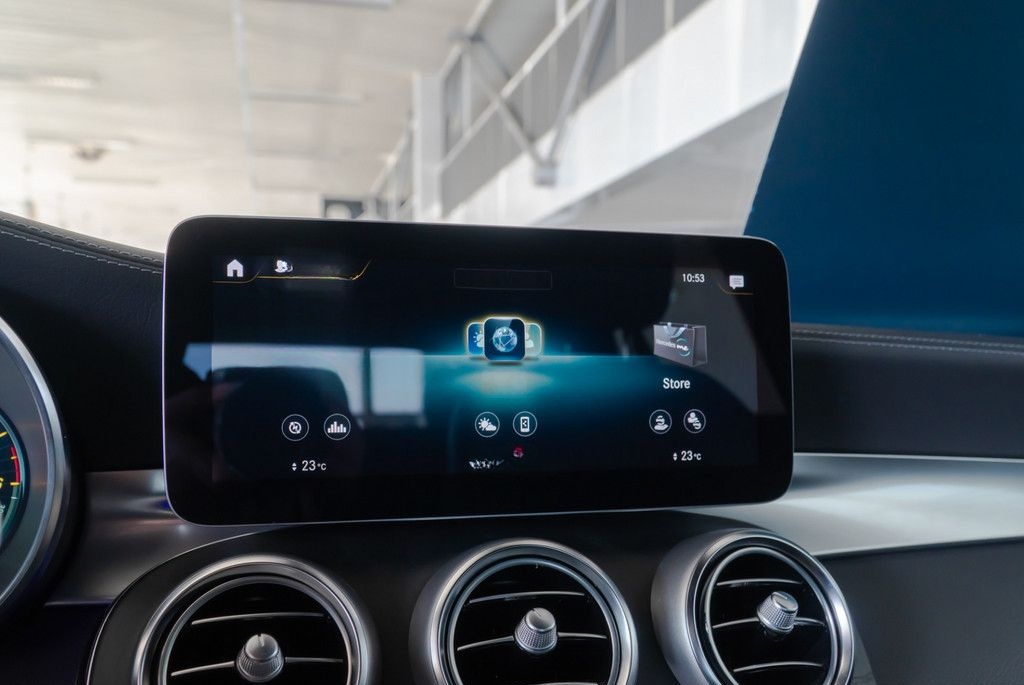 Mercedes-Benz GLC 300 de 4M AMG Sport Distr. LED Navi Kamera S foto 18