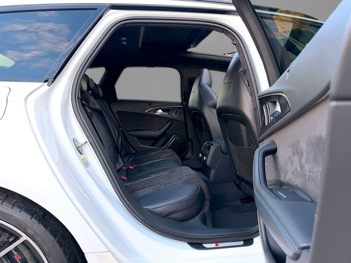 Audi RS6 4.0 TFSI/PANO/B&O/ALCANTARA/HEAD UP/ACC/360° foto 13