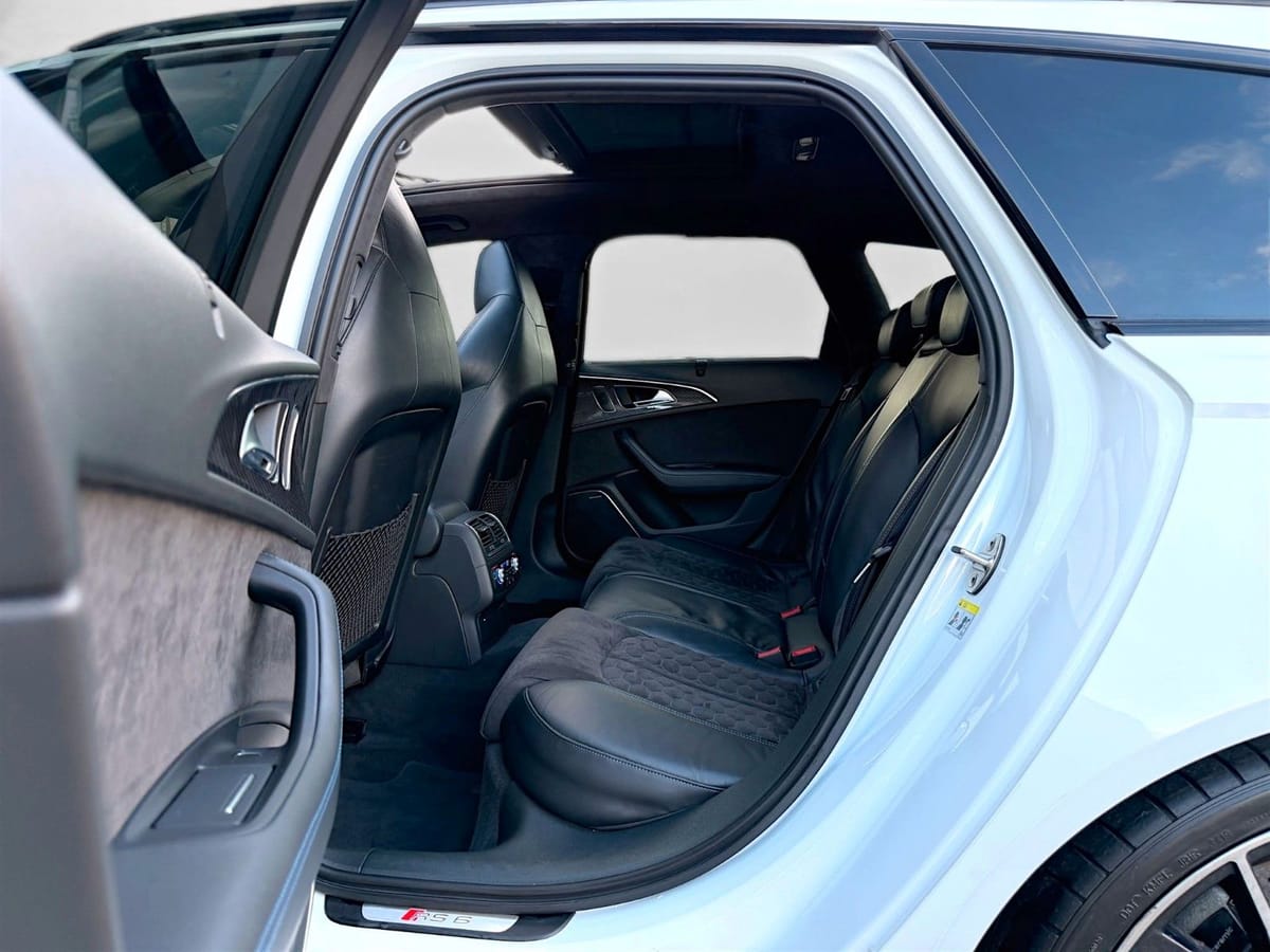 Audi RS6 4.0 TFSI/PANO/B&O/ALCANTARA/HEAD UP/ACC/360° foto 14