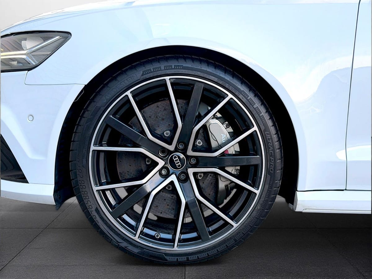 Audi RS6 4.0 TFSI/PANO/B&O/ALCANTARA/HEAD UP/ACC/360° foto 9