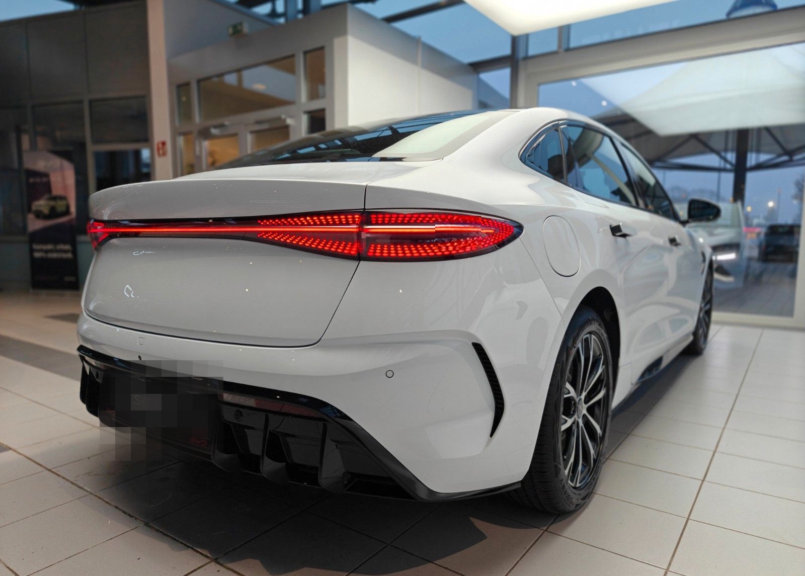 BYD SEAL Comfort - Tageszulassung foto 3