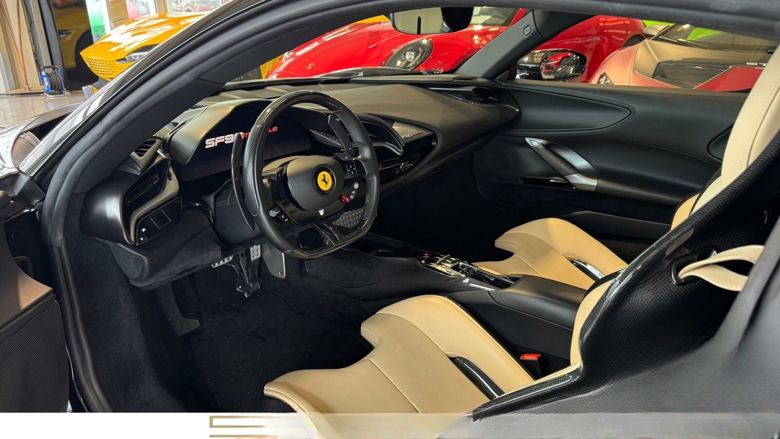 Ferrari SF90 Stradale CARBON LIFT RACING SEATS LEDS 360° foto 10