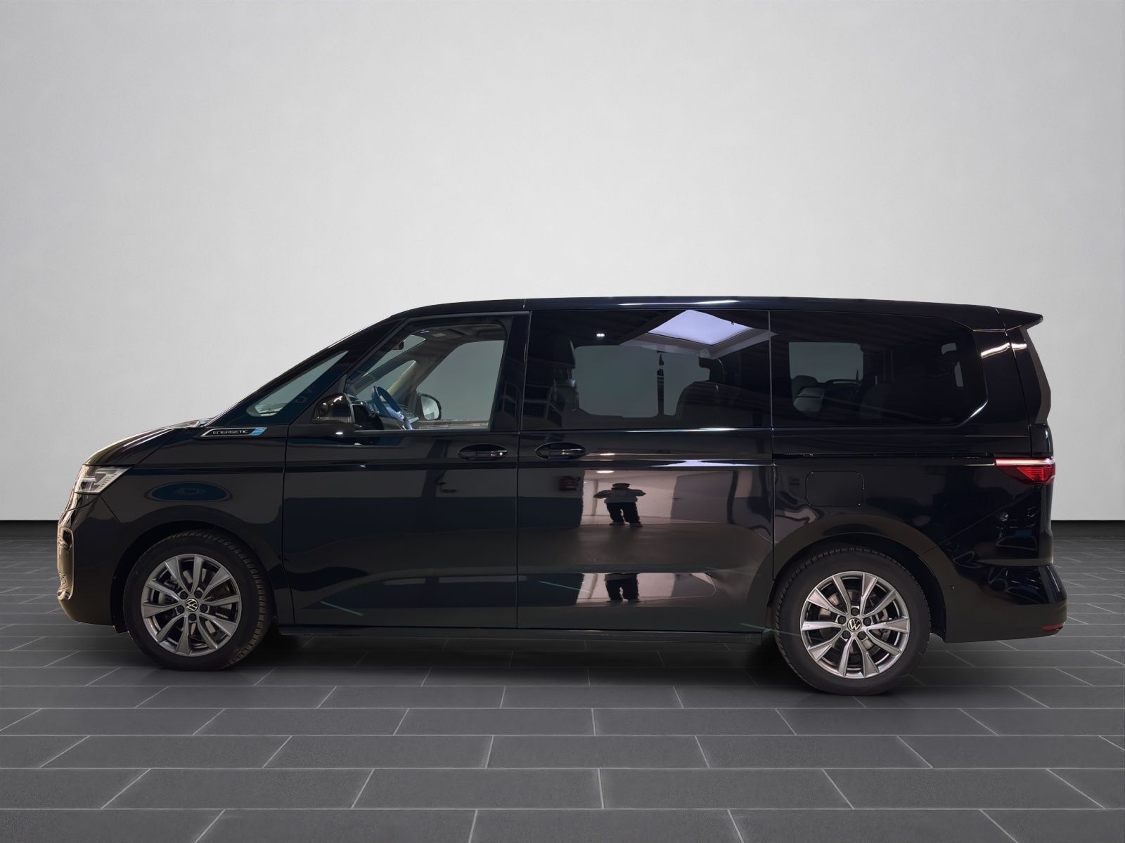 Volkswagen T7 Multivan LÜ 1.4eHybrid Energetic MATRIX PANO foto 7