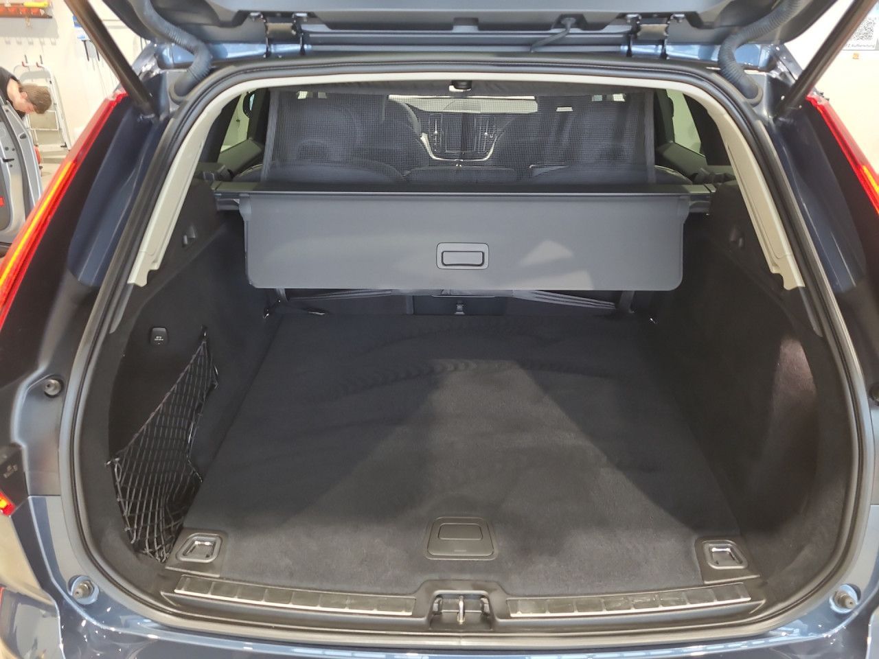 Volvo XC 60 Core 2WD Bluetooth Navi LED Klima foto 14