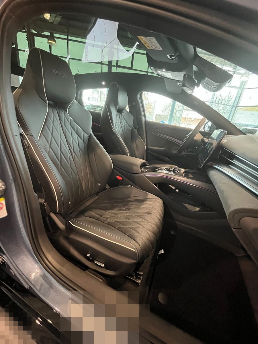 BYD SEAL Comfort - Tageszulassung foto 21