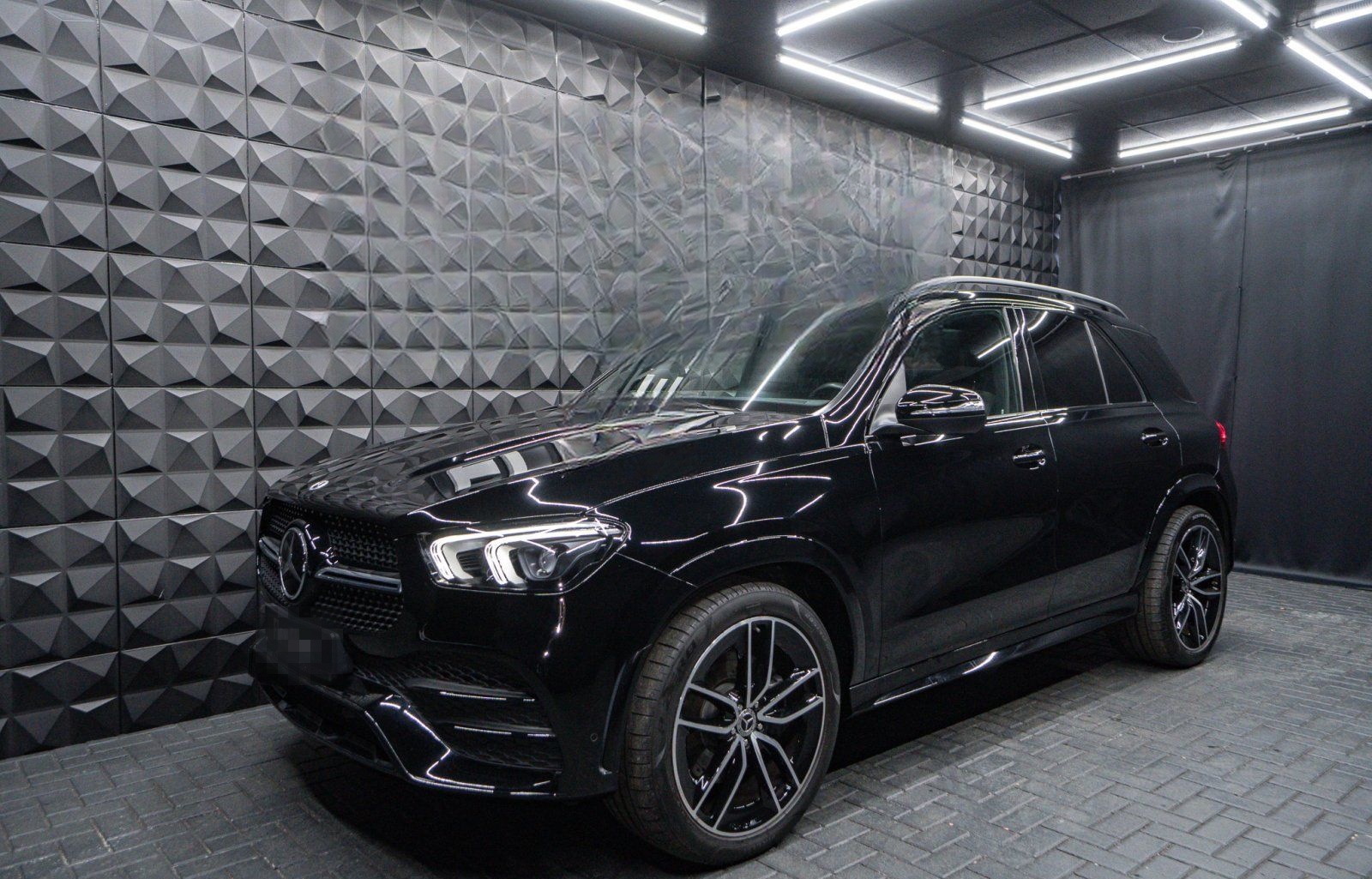Mercedes-Benz GLE 400d AMG 4Matic Airmatic Pano foto 2