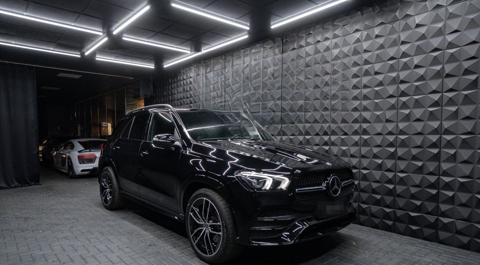 Mercedes-Benz GLE 400d AMG 4Matic Airmatic Pano foto 14