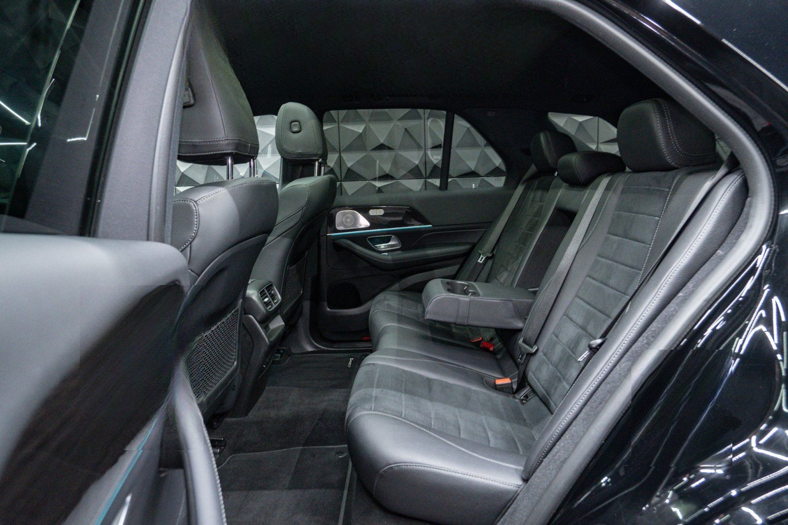 Mercedes-Benz GLE 400d AMG 4Matic Airmatic Pano foto 15
