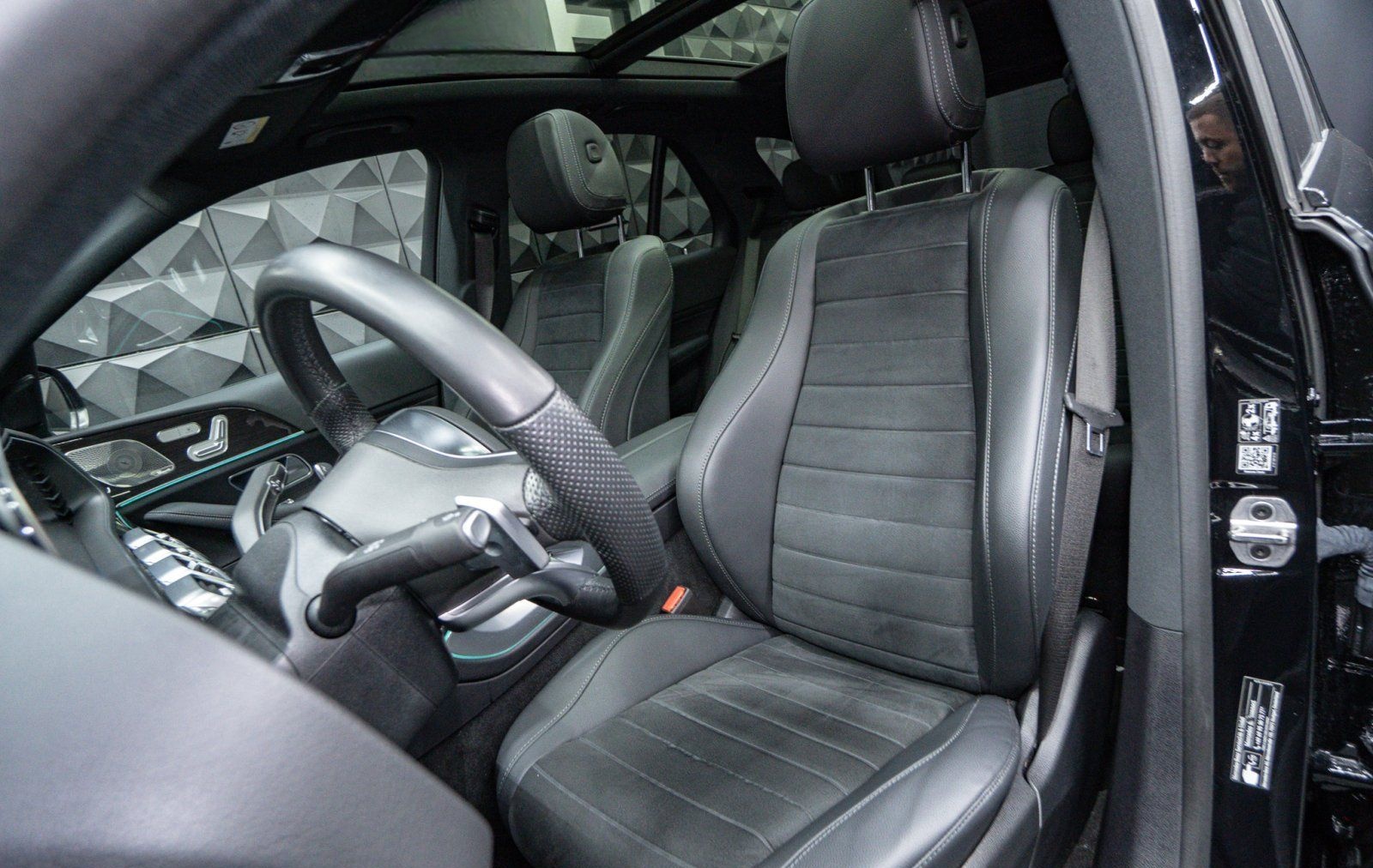 Mercedes-Benz GLE 400d AMG 4Matic Airmatic Pano foto 23