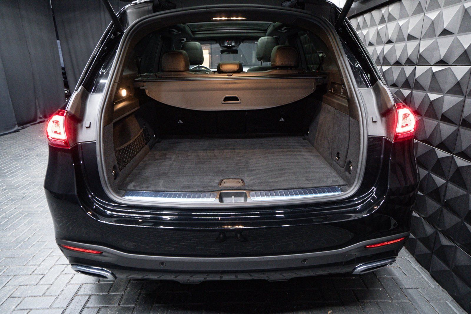 Mercedes-Benz GLE 400d AMG 4Matic Airmatic Pano foto 8